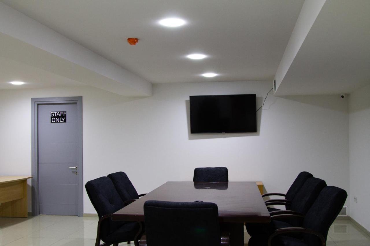 Koan Hostel Tbilisi Bagian luar foto